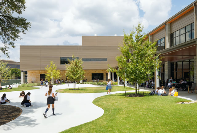 Ann Richards School for Young Women Leaders outside grounds